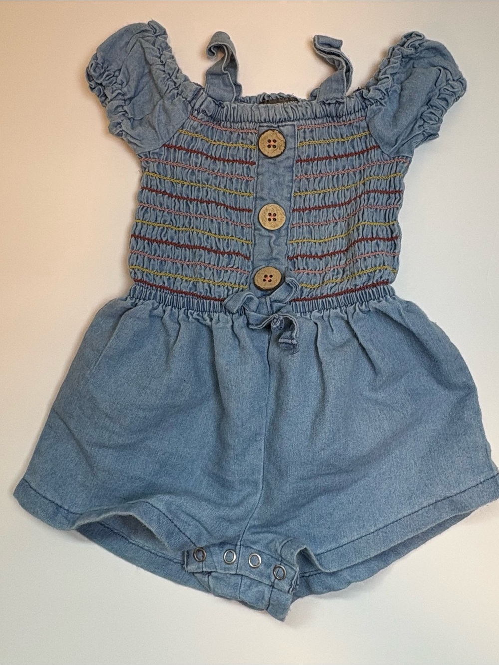 Vince Camuto Baby Girls Light Wash Chambray Jean Denim Romper, Size 6-9M